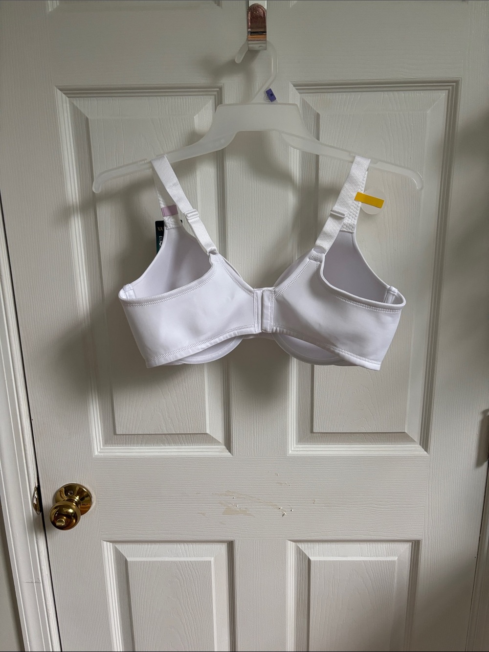 White Women's Everyday T-Shirt Bra - Smooth Seamless Cups by Vanity Fair - Picture 4 of 4